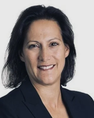 Portrait of Suzanne Gill